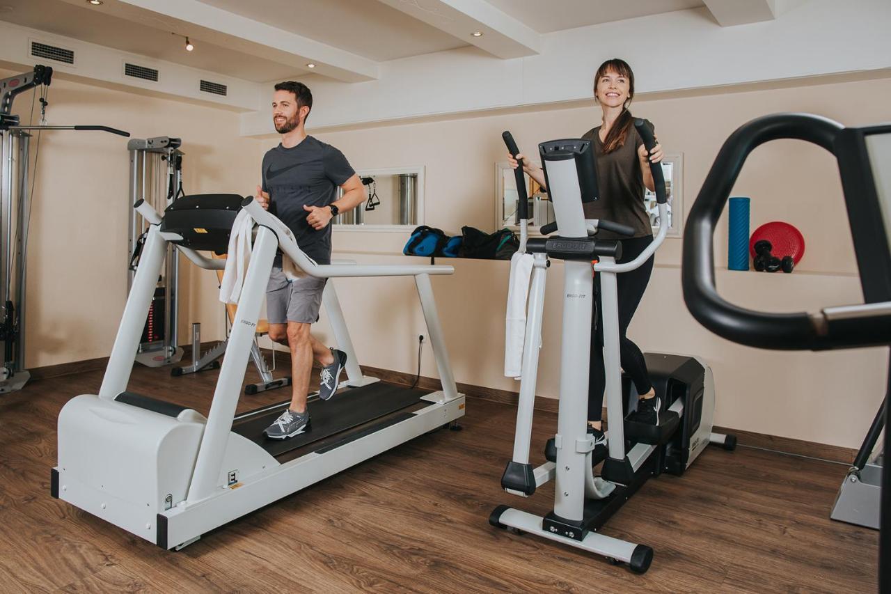 Ortner'S Resort บาดฟึสซิง ภายนอก รูปภาพ Elliptical trainer