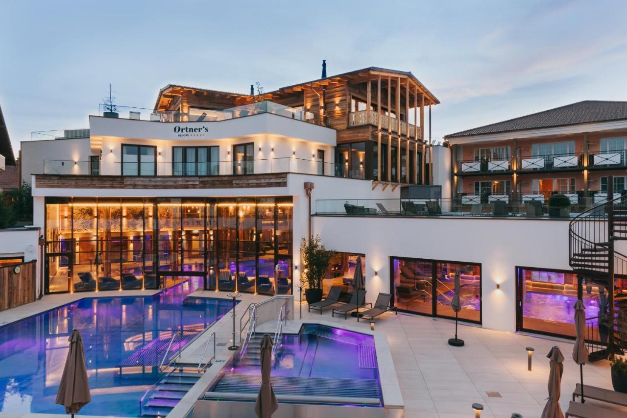 Ortner'S Resort บาดฟึสซิง ภายนอก รูปภาพ The Hotel